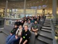 Die Teilnehmenden der Berlinfahrt während des Vortrags im Plenarsaal des Bundestage