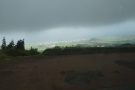 Am Berg aufziehender Regen – im Tal Sonnenschein